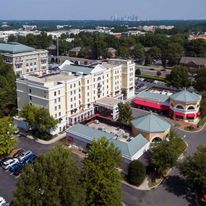 Hampton Inn & Suites South Park