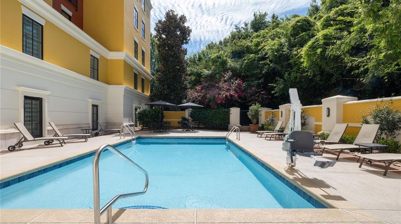 <b>Hampton Inn & Suites South Park Pool</b>. Images powered by <a href="https://iceportal.shijigroup.com/" title="IcePortal" target="_blank">IcePortal</a>.
