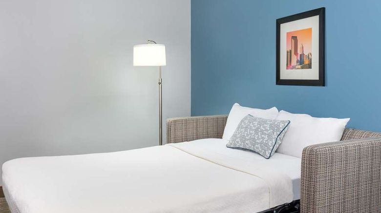 <b>Hampton Inn Charlotte Uptown Room</b>. Images powered by <a href="https://iceportal.shijigroup.com/" title="IcePortal" target="_blank">IcePortal</a>.