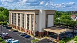<b>Hampton Inn University Place Exterior</b>. Images powered by <a href="https://iceportal.shijigroup.com/" title="IcePortal" target="_blank">IcePortal</a>.