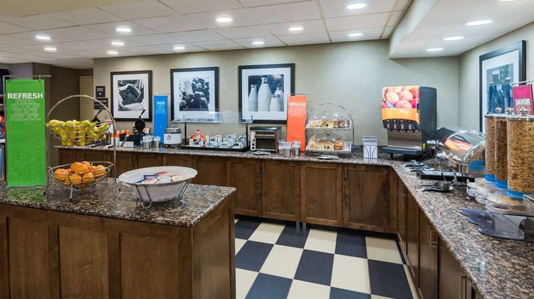 Hampton Inn University Place Restaurant