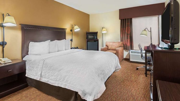 Hampton Inn University Place Room