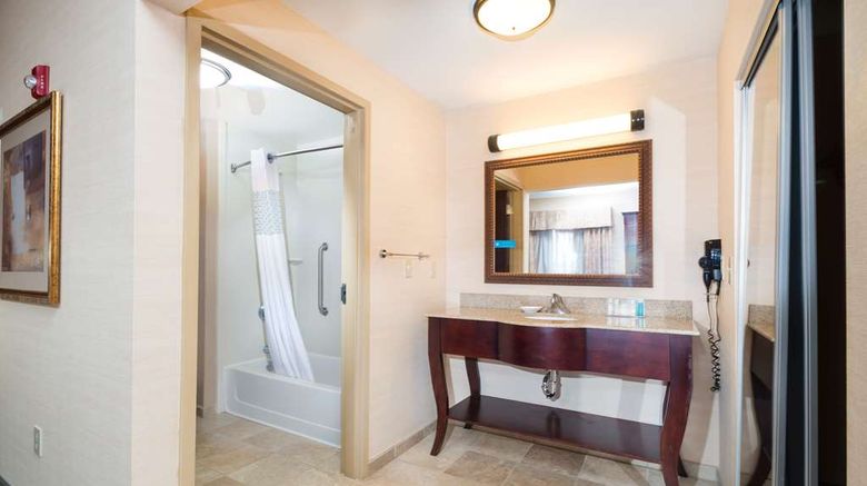 <b>Hampton Inn & Suites Greensburg Room</b>. Images powered by <a href="https://iceportal.shijigroup.com/" title="IcePortal" target="_blank">IcePortal</a>.