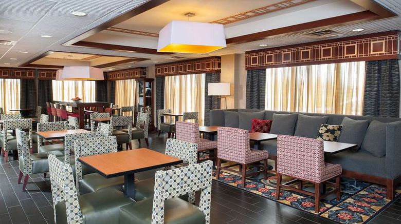 <b>Hampton Inn Seymour Restaurant</b>. Images powered by <a href="https://iceportal.shijigroup.com/" title="IcePortal" target="_blank">IcePortal</a>.
