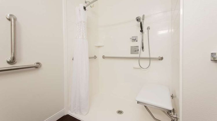Hampton Inn Seymour Room