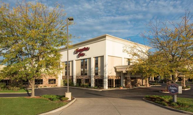 Hampton Inn Seymour Exterior