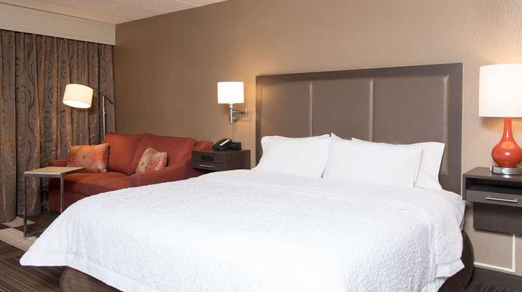 Hampton Inn Taylorsville Room