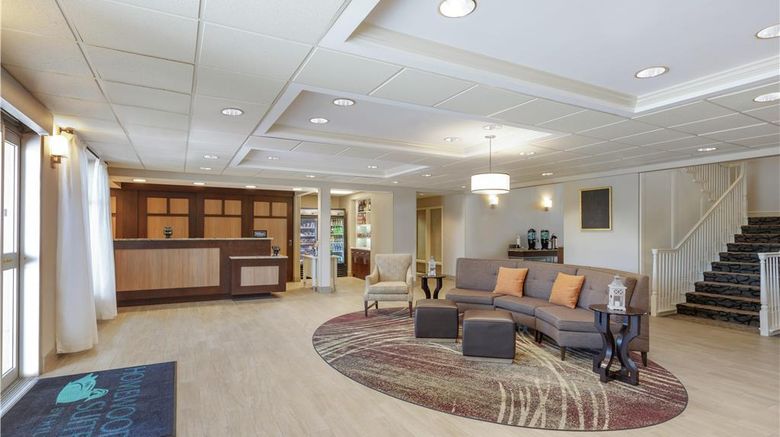 <b>Homewood Suites by Hilton Clearwater Lobby</b>. Images powered by <a href="https://iceportal.shijigroup.com/" title="IcePortal" target="_blank">IcePortal</a>.