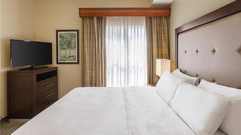 <b>Homewood Suites by Hilton Clearwater Room</b>. Images powered by <a href="https://iceportal.shijigroup.com/" title="IcePortal" target="_blank">IcePortal</a>.