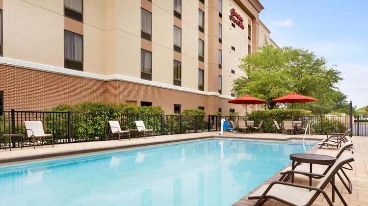Hampton Inn & Suites Largo Pool