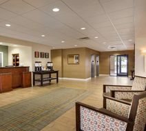 Hampton Inn & Suites Largo Lobby
