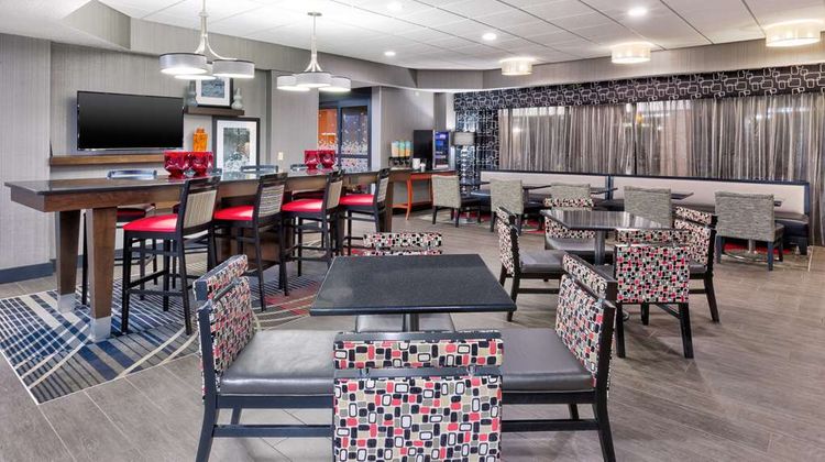 Hampton Inn Columbus/Delaware I-71 N Restaurant
