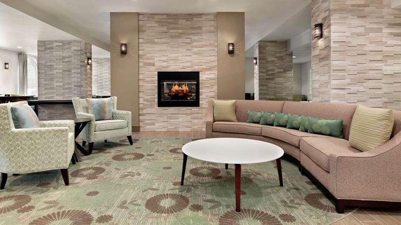 <b>Homewood Stes by Hilton Columbus/Dublin Lobby</b>. Images powered by <a href="https://iceportal.shijigroup.com/" title="IcePortal" target="_blank">IcePortal</a>.