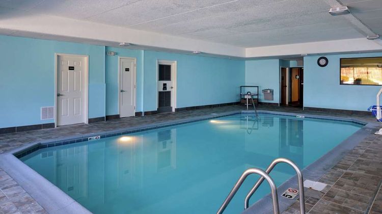 Hampton Inn Columbus East Pool