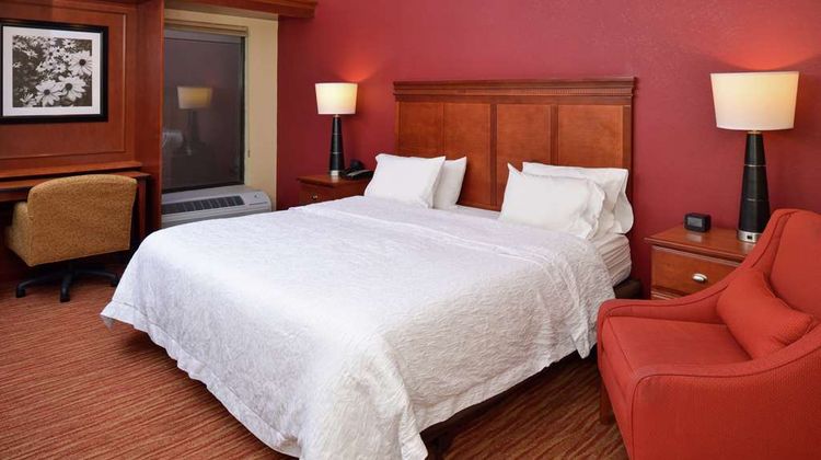 Hampton Inn Columbus East Room