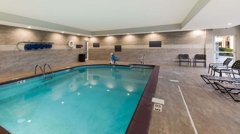 <b>Hilton Garden Inn Columbus/Grove City Pool</b>. Images powered by <a href="https://iceportal.shijigroup.com/" title="IcePortal" target="_blank">IcePortal</a>.