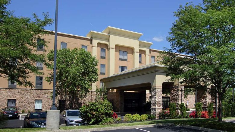 <b>Hampton Inn & Suites Columbus Hilliard Exterior</b>. Images powered by <a href="https://iceportal.shijigroup.com/" title="IcePortal" target="_blank">IcePortal</a>.