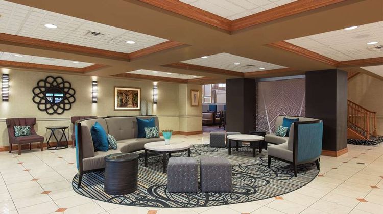 Homewood Suites Columbus Arpt Lobby