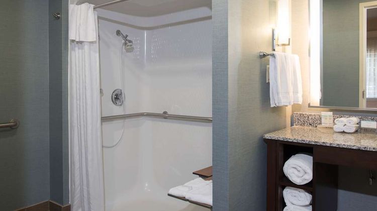 Homewood Suites Columbus Arpt Room