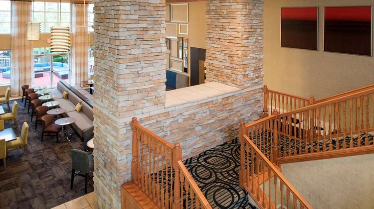 Homewood Suites Columbus Arpt Lobby