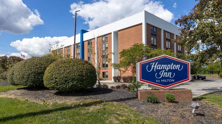 <b>Hampton Inn Dublin Exterior</b>. Images powered by <a href="https://iceportal.shijigroup.com/" title="IcePortal" target="_blank">IcePortal</a>.