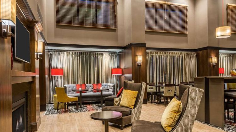 Hampton Inn & Suites Columbus Polaris Lobby