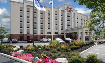 Hampton Inn & Suites Columbus Polaris