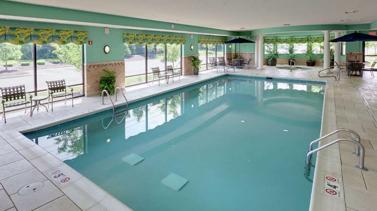 Hampton Inn & Suites Columbus Polaris Pool