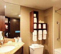 Hampton Inn Columbus-South Room