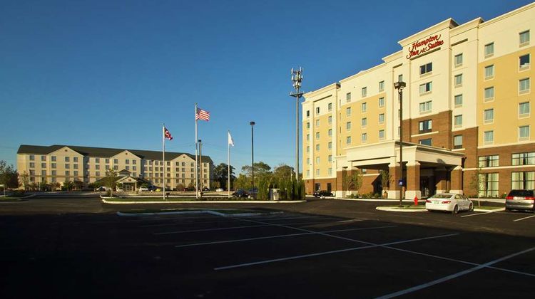 Hampton Inn & Suites Columbus/University Exterior