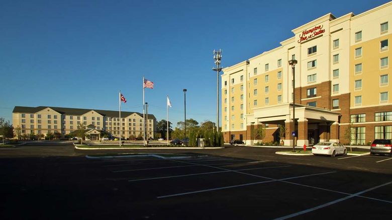 <b>Hampton Inn & Suites Columbus/University Exterior</b>. Images powered by <a href="https://iceportal.shijigroup.com/" title="IcePortal" target="_blank">IcePortal</a>.