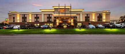 Hampton Inn Columbus-West Exterior