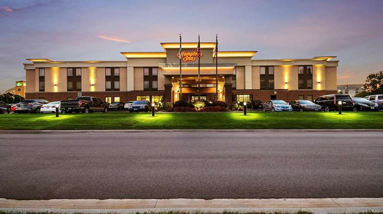 Hampton Inn Columbus-West Exterior