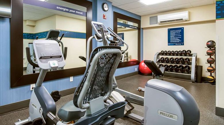 <b>Hampton Inn Columbus-West Health</b>. Images powered by <a href="https://iceportal.shijigroup.com/" title="IcePortal" target="_blank">IcePortal</a>.