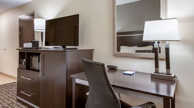 <b>Hampton Inn Columbus-West Room</b>. Images powered by <a href="https://iceportal.shijigroup.com/" title="IcePortal" target="_blank">IcePortal</a>.