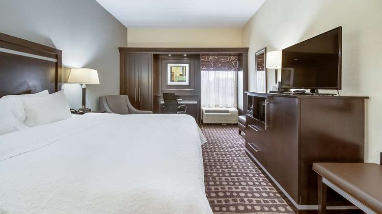 Hampton Inn Columbus-West Room