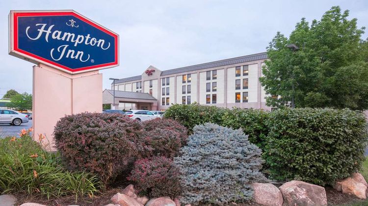 Hampton Inn Urbana by Hilton Exterior