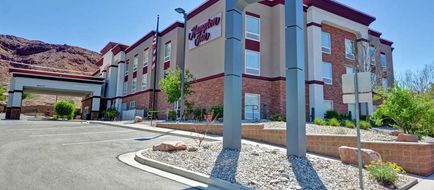 Hampton Inn Moab Exterior