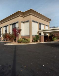 Hampton Inn Commerce