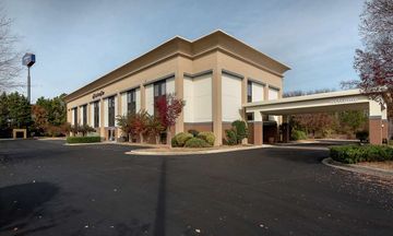 Hampton Inn Commerce