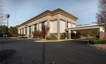 Hampton Inn Commerce