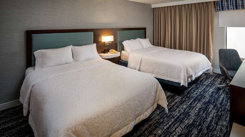 <b>Hampton Inn Long Island/Commack Room</b>. Images powered by <a href="https://iceportal.shijigroup.com/" title="IcePortal" target="_blank">IcePortal</a>.