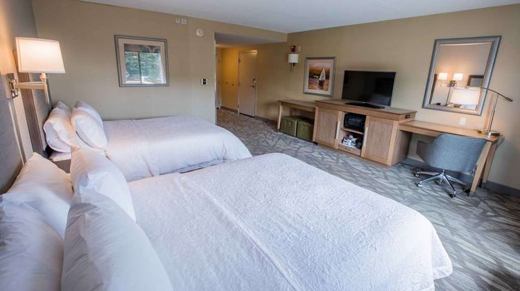 Hampton Inn & Suites Tilton Room