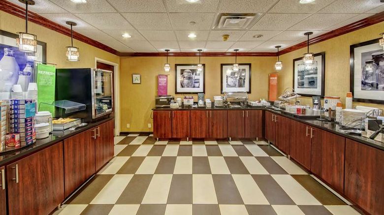 <b>Hampton Inn Corinth Restaurant</b>. Images powered by <a href="https://iceportal.shijigroup.com/" title="IcePortal" target="_blank">IcePortal</a>.