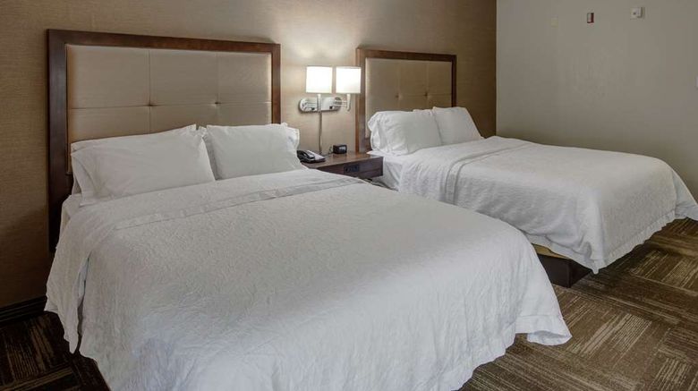 <b>Hampton Inn Corinth Room</b>. Images powered by <a href="https://iceportal.shijigroup.com/" title="IcePortal" target="_blank">IcePortal</a>.