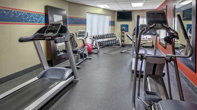 <b>Hampton Inn Corinth Health</b>. Images powered by <a href="https://iceportal.shijigroup.com/" title="IcePortal" target="_blank">IcePortal</a>.