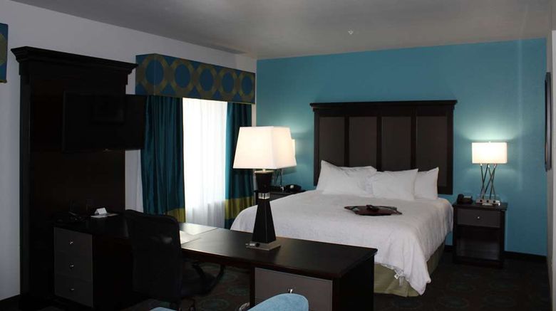 <b>Hampton Inn Cotulla Room</b>. Images powered by <a href="https://iceportal.shijigroup.com/" title="IcePortal" target="_blank">IcePortal</a>.
