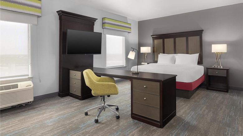 <b>Hampton Inn Cotulla Room</b>. Images powered by <a href="https://iceportal.shijigroup.com/" title="IcePortal" target="_blank">IcePortal</a>.