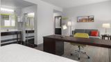 Hampton Inn Cotulla Room