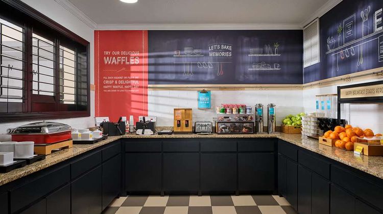 Hampton Inn Covington Restaurant